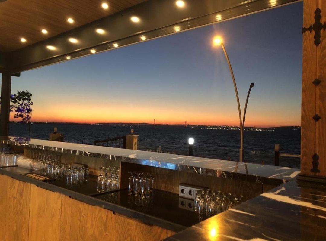 Blue Pier Hotel Kocaeli Esterno foto