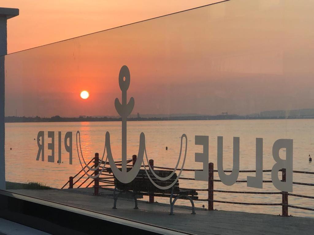 Blue Pier Hotel Kocaeli Esterno foto