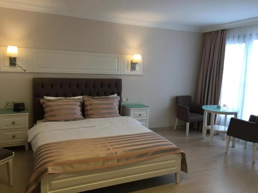 Blue Pier Hotel Kocaeli Esterno foto