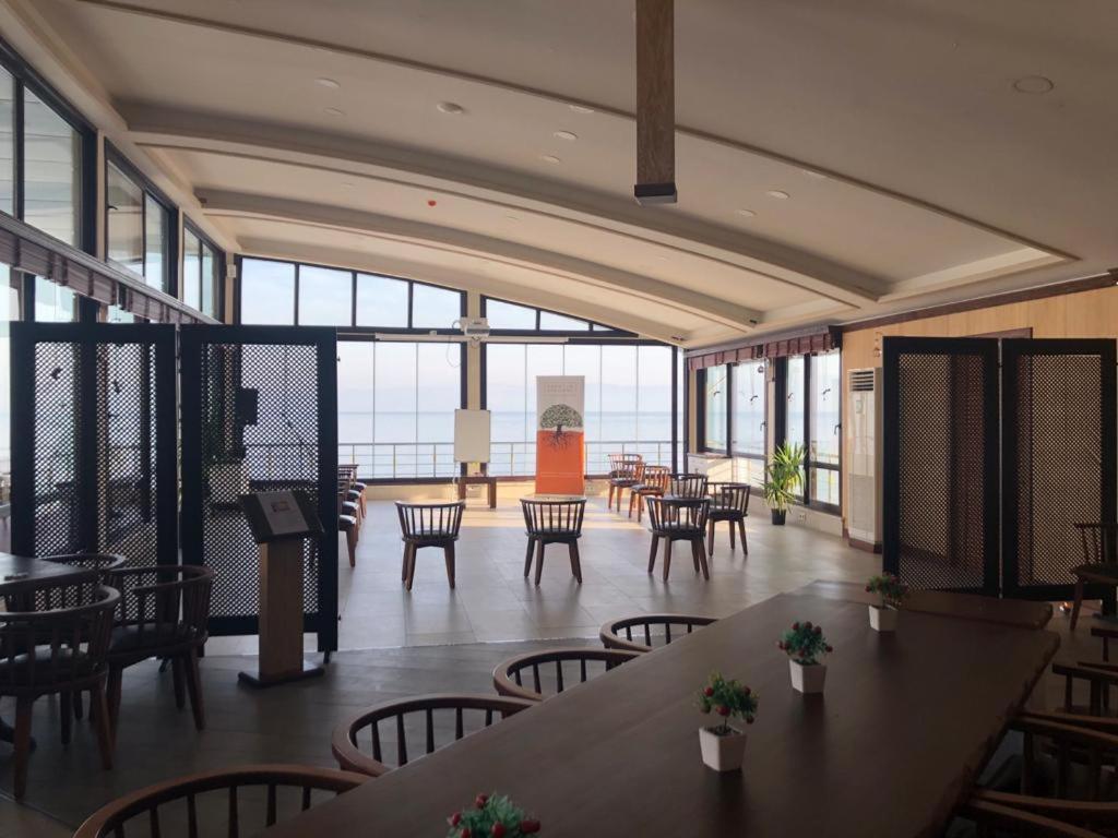 Blue Pier Hotel Kocaeli Esterno foto