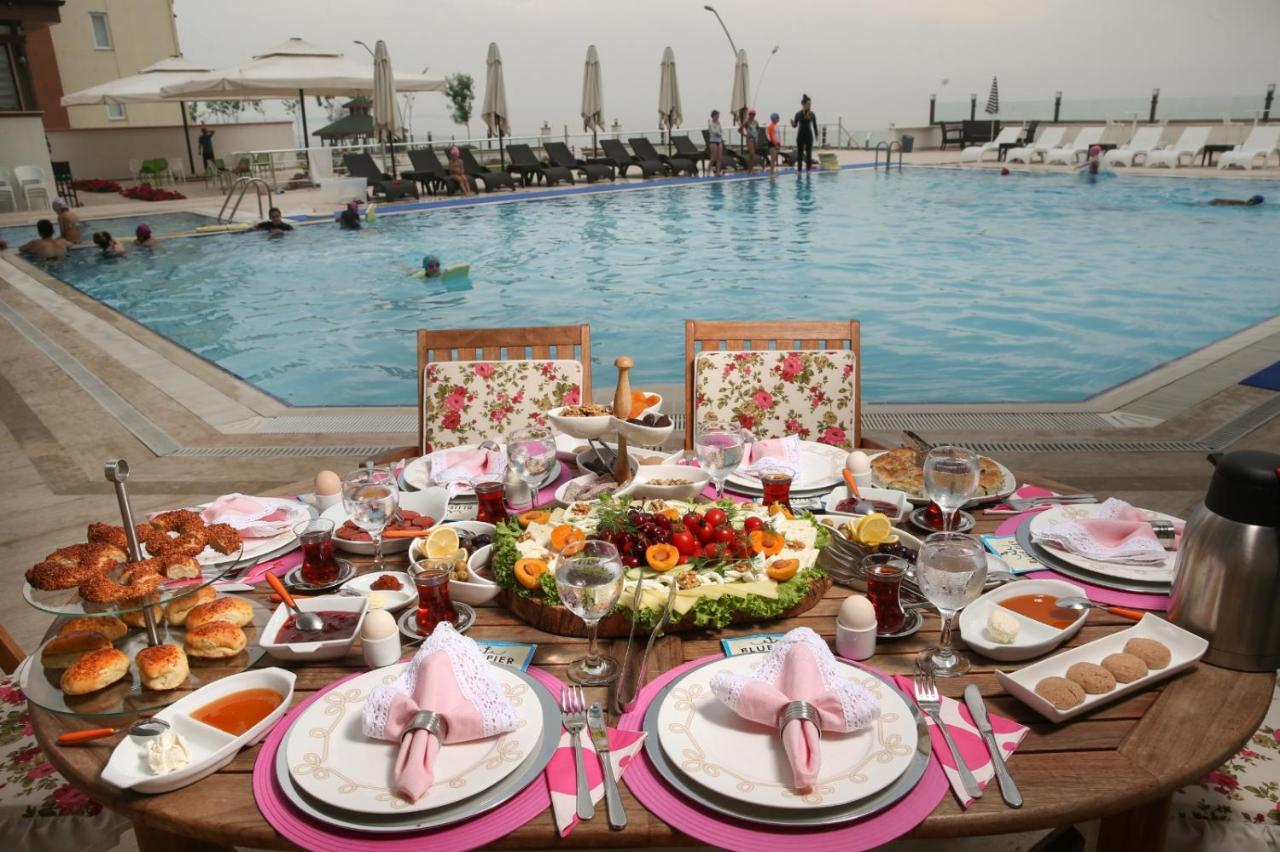 Blue Pier Hotel Kocaeli Esterno foto