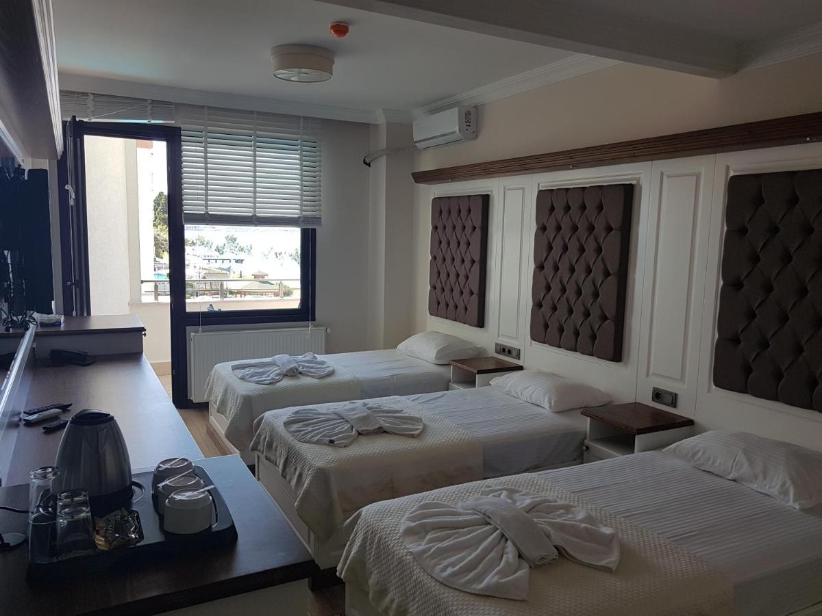 Blue Pier Hotel Kocaeli Esterno foto
