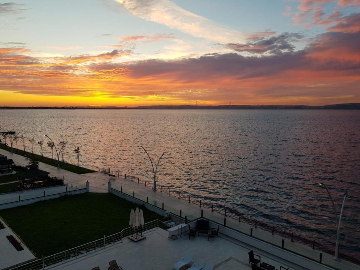 Blue Pier Hotel Kocaeli Esterno foto
